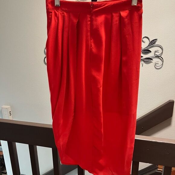 Sugarlips Elegant Red Skirt Size Small #133 - Picture 3 of 4